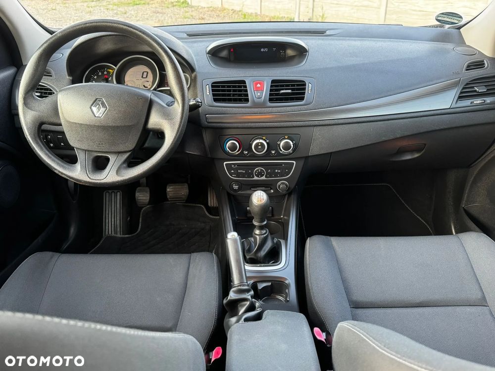 Renault Megane 1.6 16V 110 Expression - 7