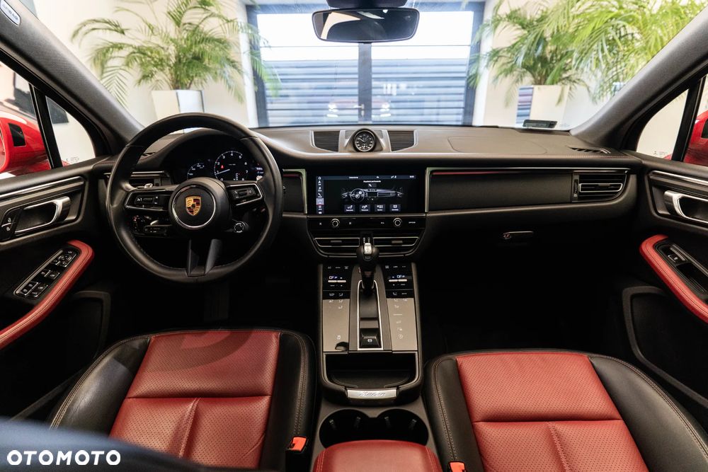 Porsche Macan Standard - 11