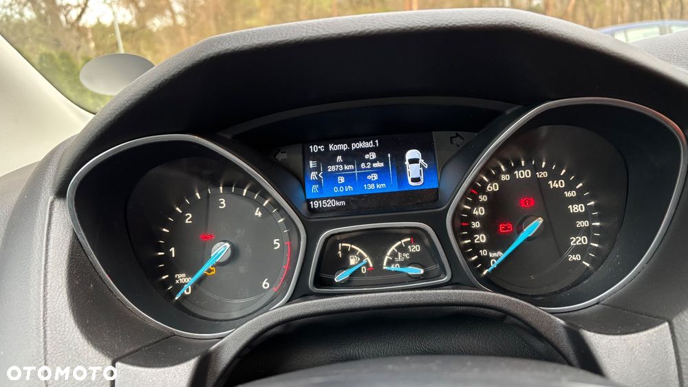 Ford Focus 1.5 TDCi DPF Start-Stopp-System ST-Line - 19