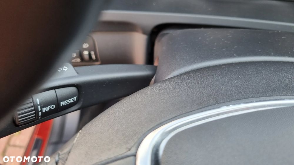 Volvo S60 D3 Geartronic Momentum - 25