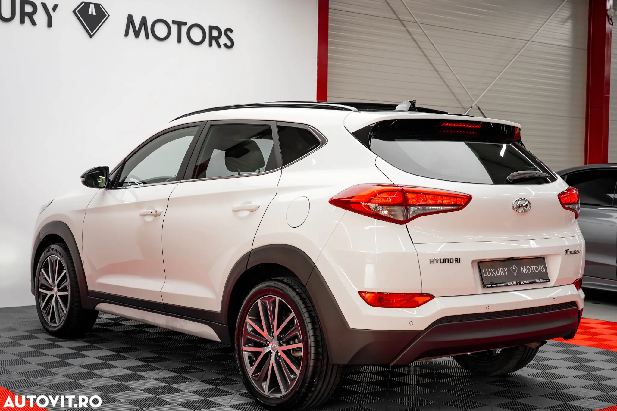 Hyundai Tucson blue 1.7 CRDi 2WD DCT Premium - 10