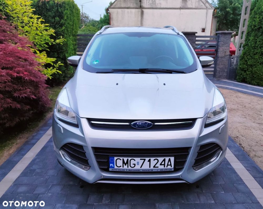 Ford Kuga 1.5 EcoBoost 2x4 Trend - 2