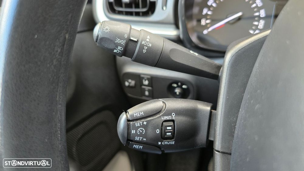 Citroën C3 1.2 PureTech Feel - 13