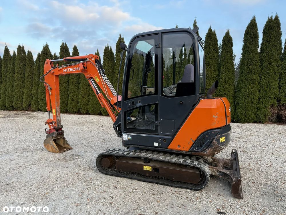 Hitachi ZAXIS ZX 27-3 27 / 2012 ROK / TYLKO 3567 MTH! / PIĘKNA / Z NIEMIEC / W CAŁOŚCI ORYGINAŁ / 303.5 301 302 303 302.7 PC 30 27 KX - 2