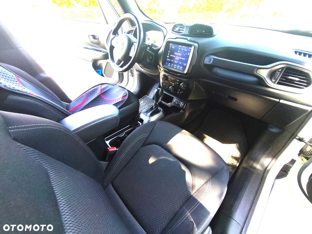 Jeep Renegade 1.3 GSE T4 Turbo S FWD S&S - 13