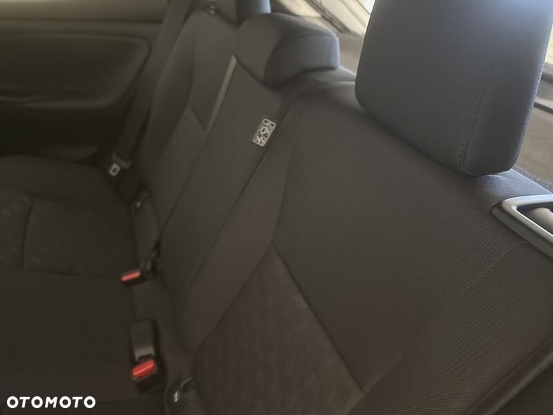 Toyota Yaris Hybrid 1.5 Comfort - 19