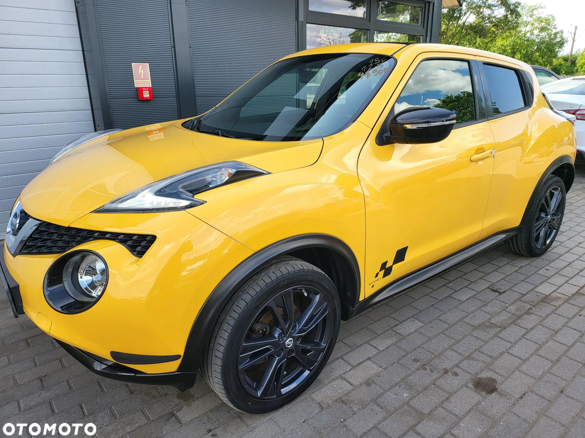 Nissan Juke 1.2 DIG-T Raceline EU6 - 21