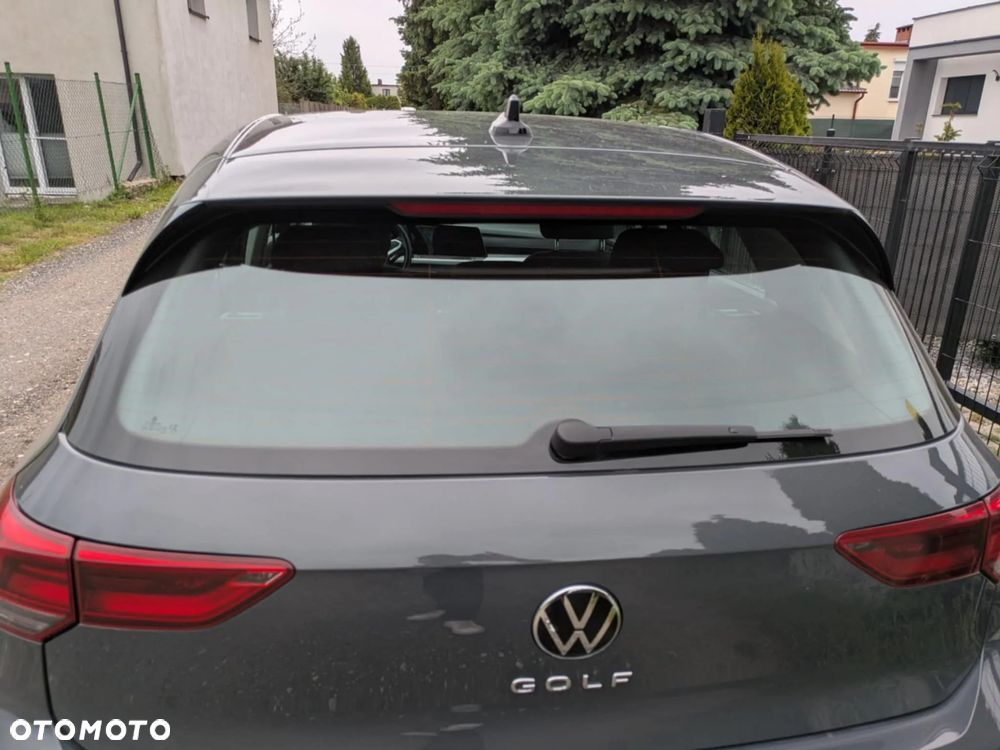Volkswagen Golf VIII 1.5 TSI EVO Life - 23