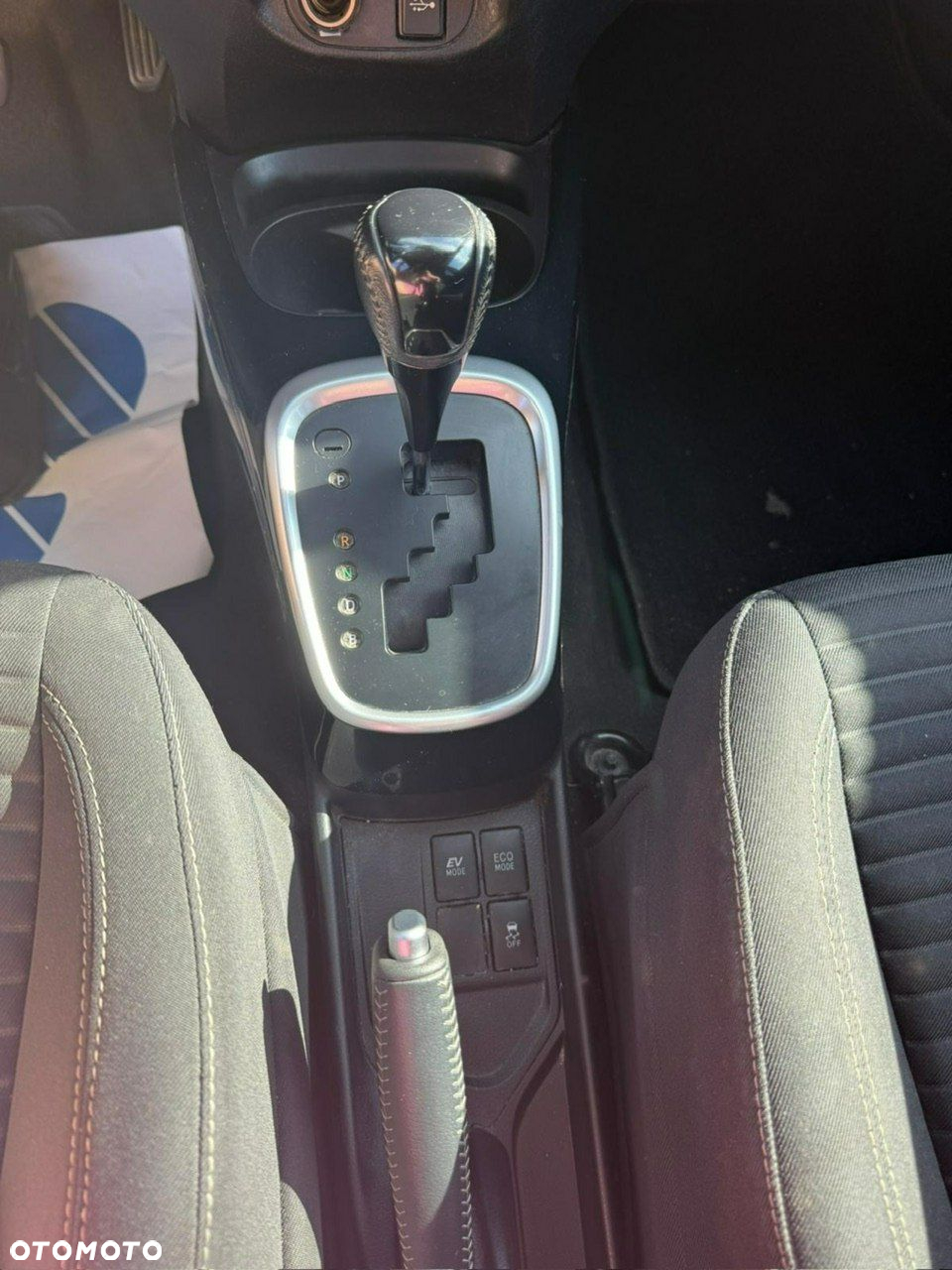 Toyota Yaris - 17