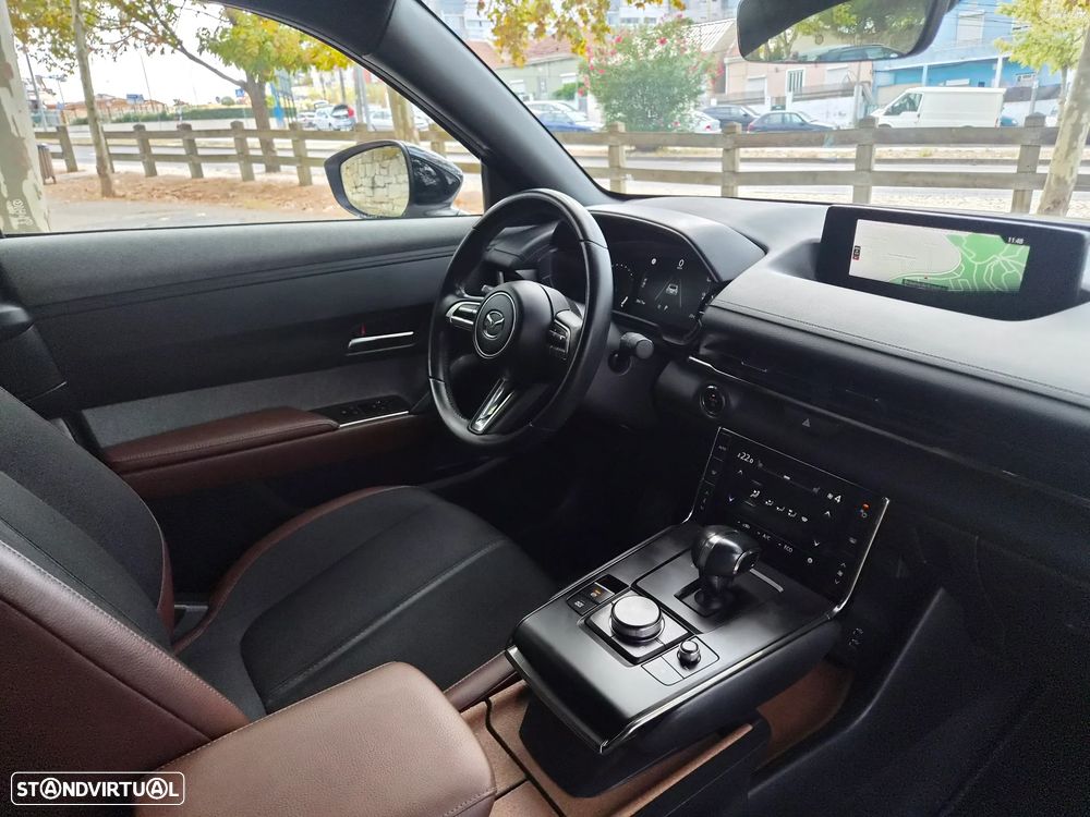Mazda MX-30 - 17