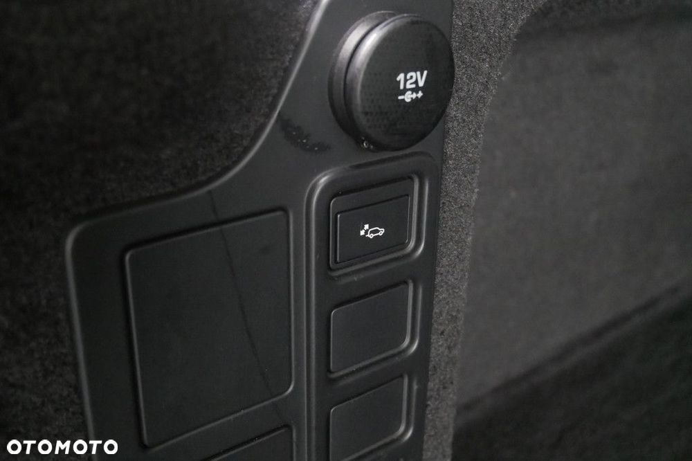 Land Rover Discovery - 19