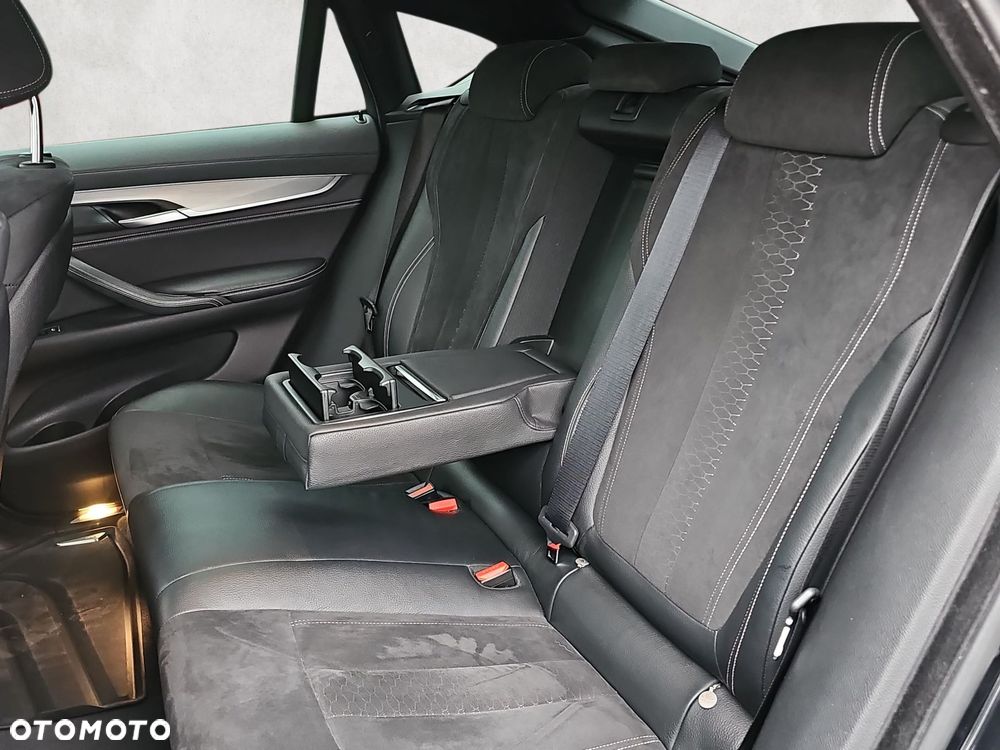 BMW X6 xDrive40d M Sport - 23