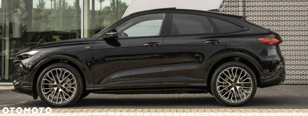 Audi Q5 Sportback - 3