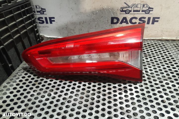 Lampa / Tripla stop dreapta pe hayon JXB-13A602-EC JXB-13A602-EC Ford - 1