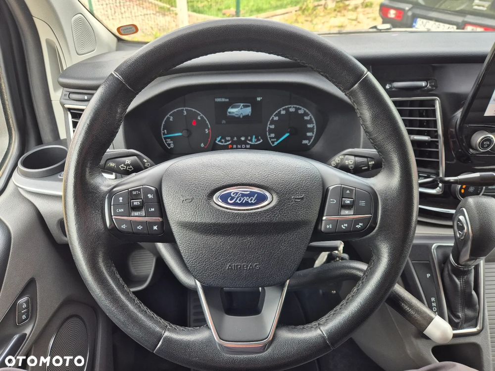 Ford Tourneo Custom 320 L2H1 VA Autm Titanium X - 22