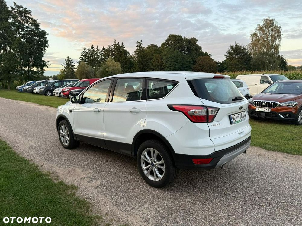 Ford Kuga - 3