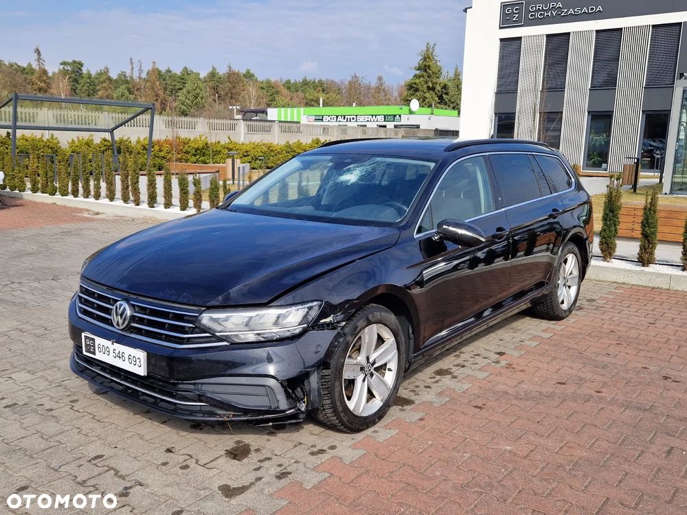 Volkswagen Passat 2.0 TDI Business DSG - 6