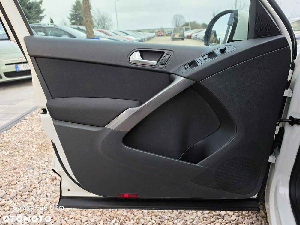 Volkswagen Tiguan 1.4 TSI Sport & Style - 26