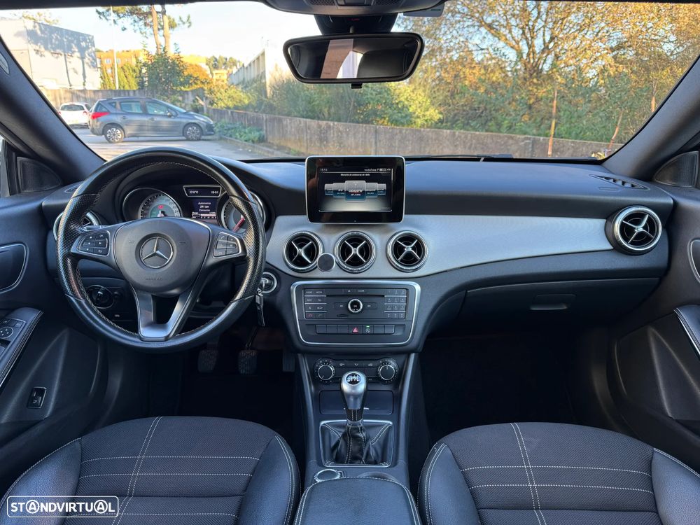 Mercedes-Benz CLA 180 (CDI) d Urban - 15