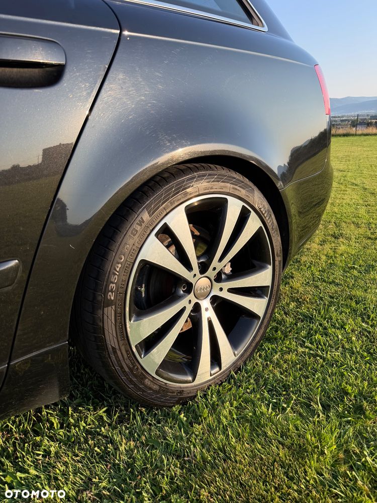 Audi A4 Avant 2.0 TDI - 6