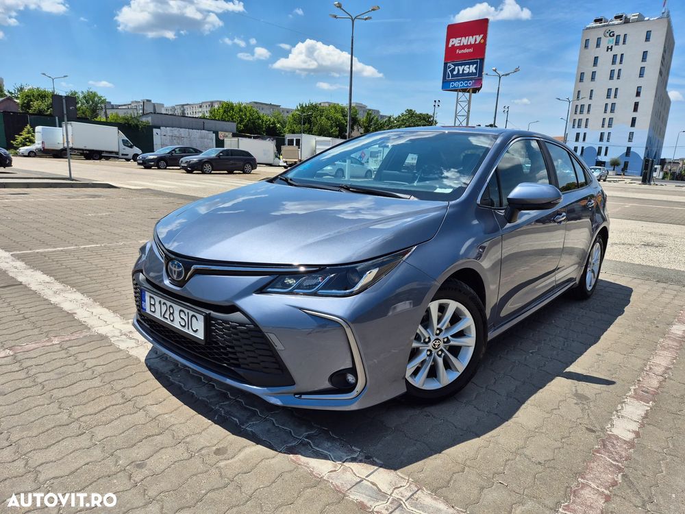 Toyota Corolla 1.8 Business Edition - 1