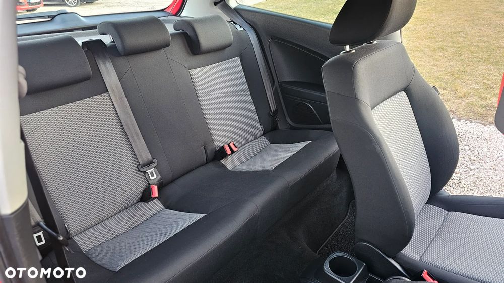 Volkswagen Polo 1.2 12V Comfortline - 11