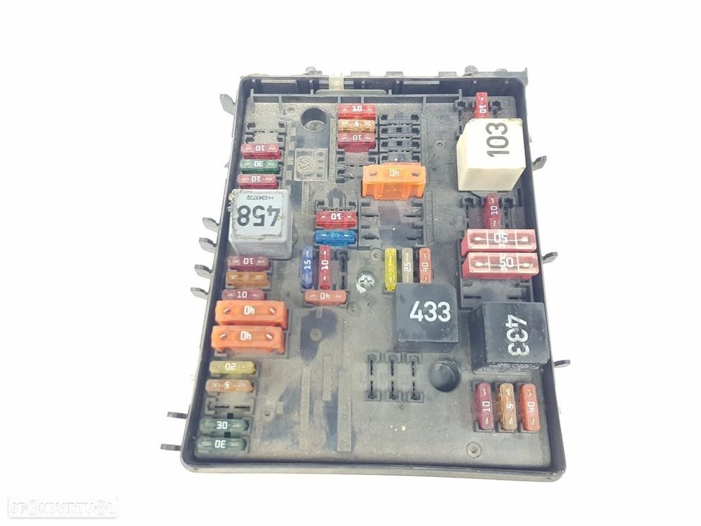 CAIXA RELÉS / FUSÍVEIS VOLKSWAGEN CADDY III BREAK FAMILIAR 2004 -2K1937535A - 4