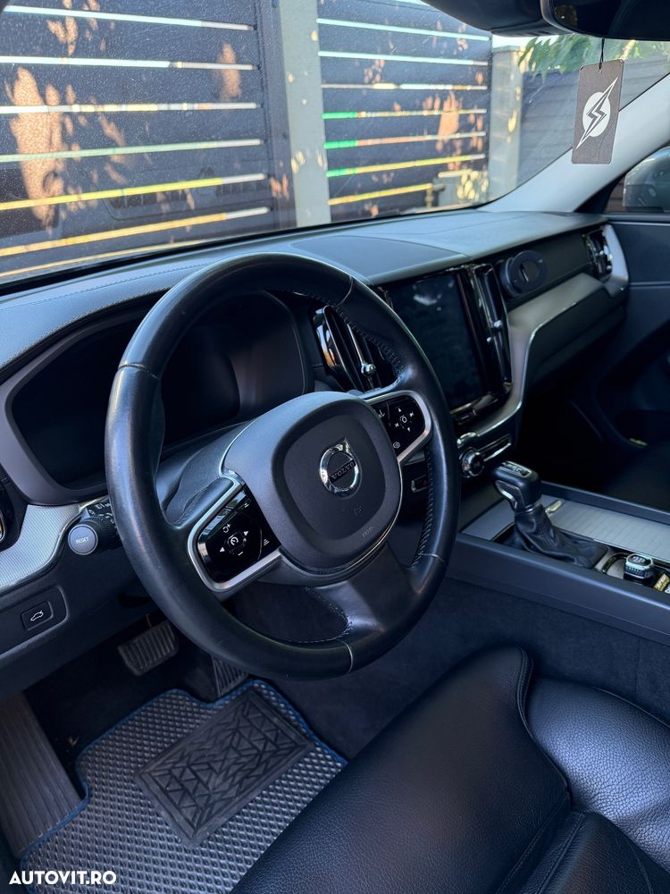 Volvo XC 60 D4 Inscription - 17