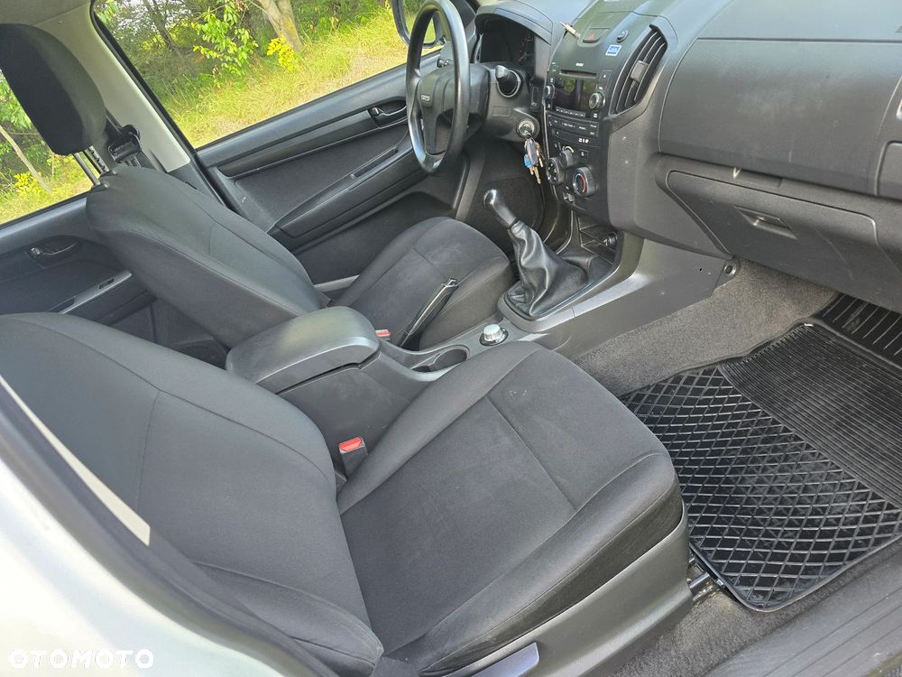 Isuzu D-Max 2.5 EC LS - 15