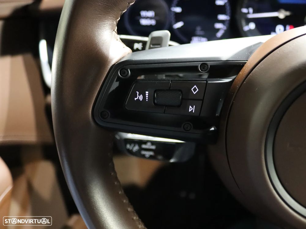 Porsche 911 (992) Targa 4S PDK - 21