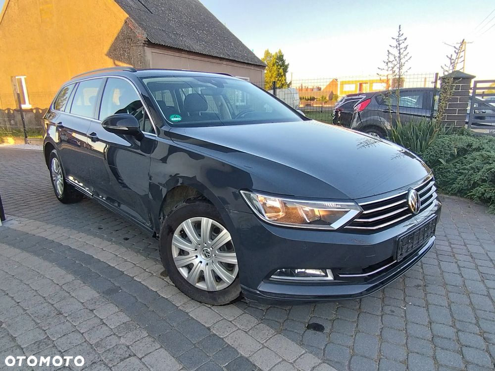 Volkswagen Passat Variant 2.0 TDI SCR DSG BlueMotion Comfortline - 4