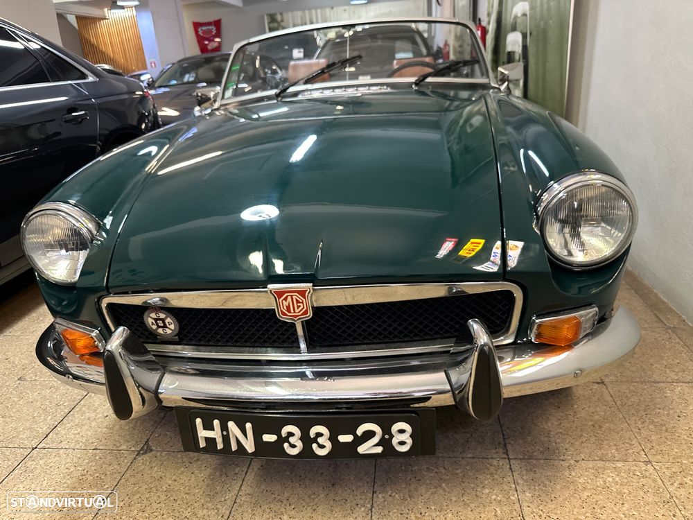 MG MGB - 2