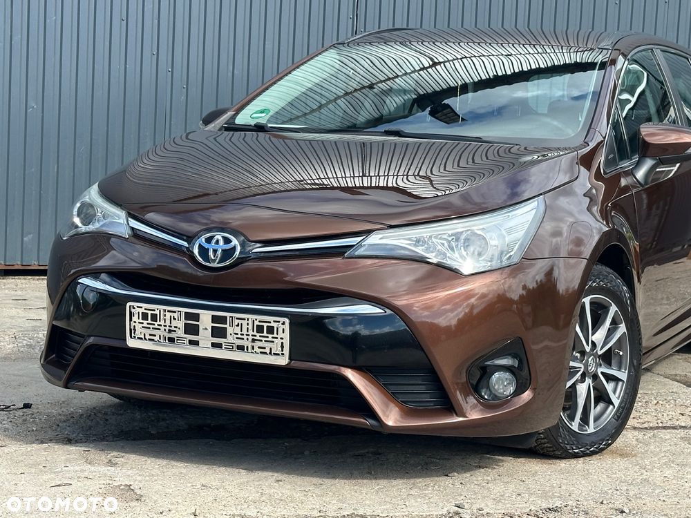 Toyota Avensis Touring Sports 1.6 D-4D Business Edition - 14