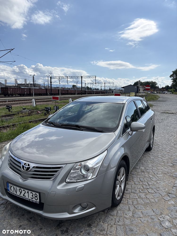 Toyota Avensis - 3