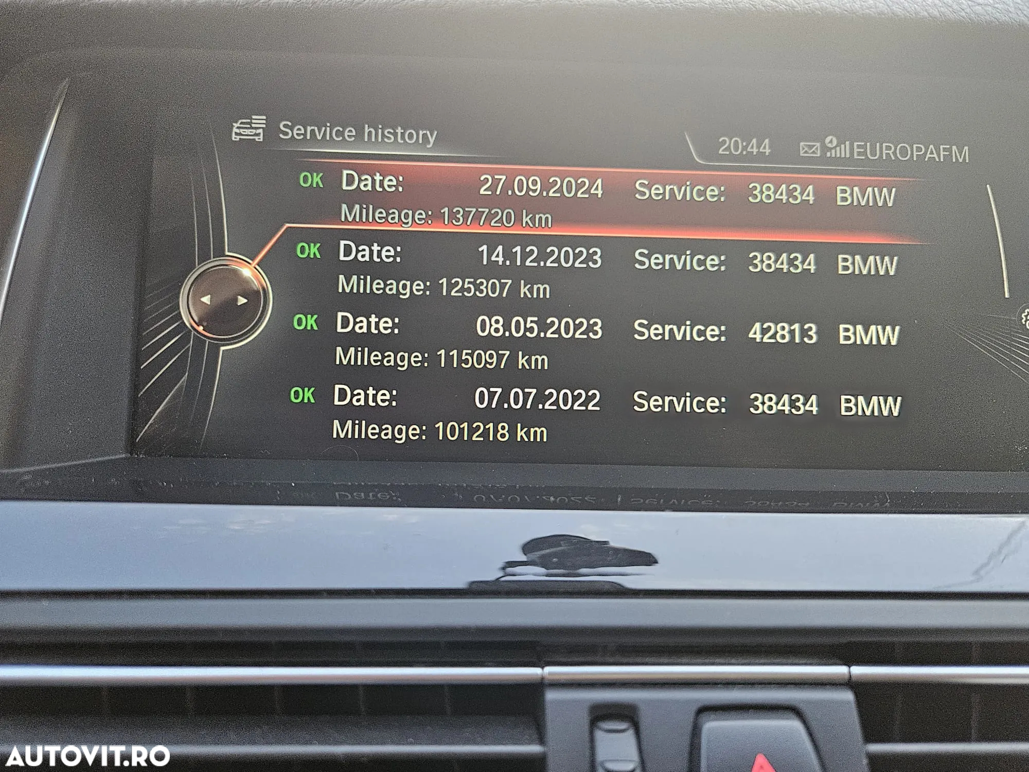 BMW Seria 5 525d xDrive AT - 9