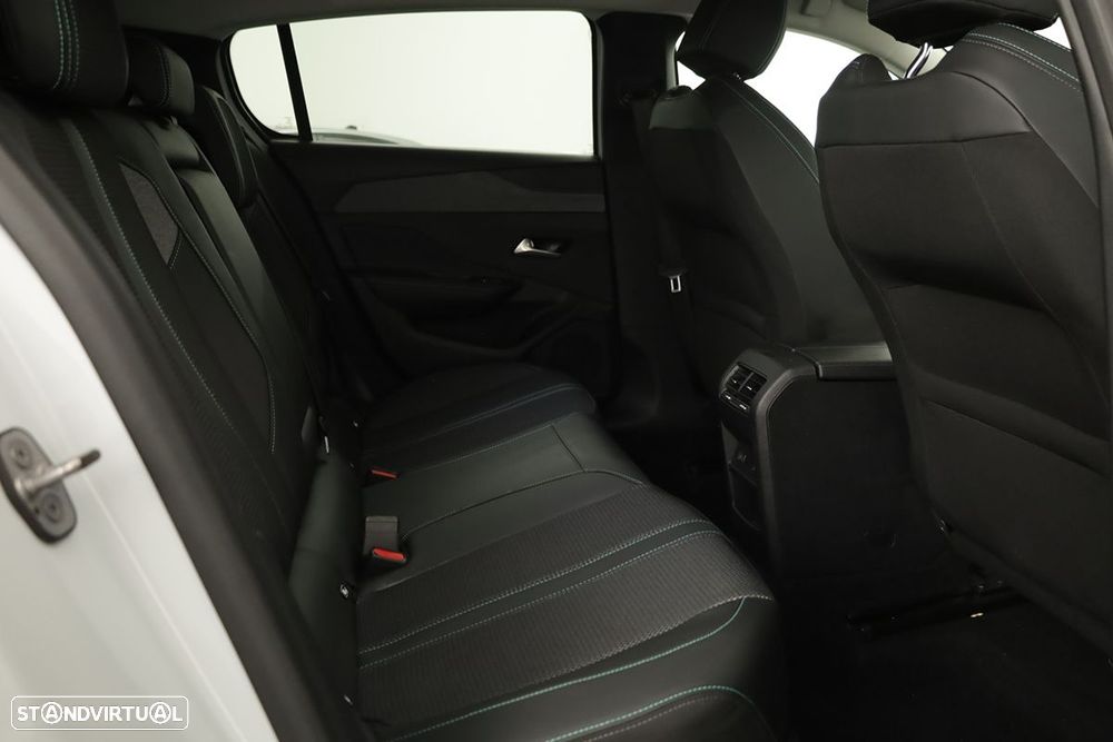 Peugeot e-308 54 kWh Allure - 21