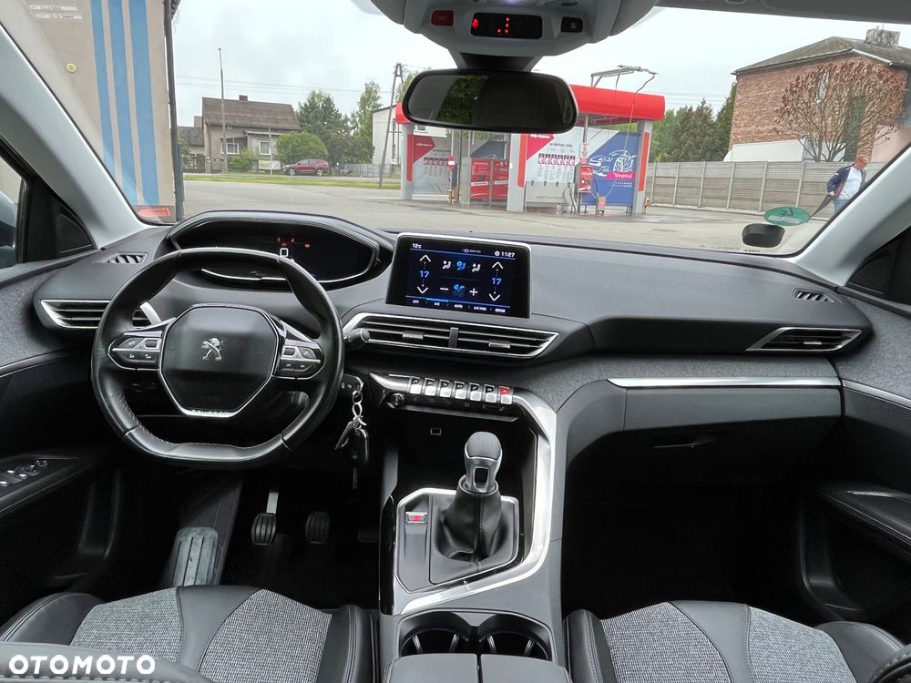 Peugeot 3008 BlueHDi 130 Stop & Start Allure - 19