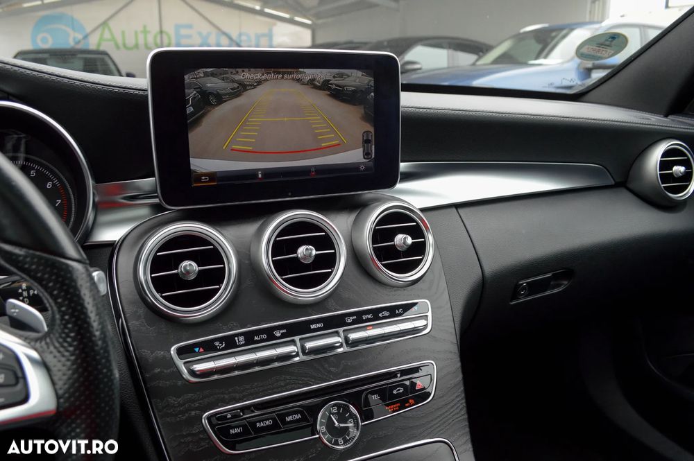 Mercedes-Benz C 180 7G-TRONIC AMG Line - 24