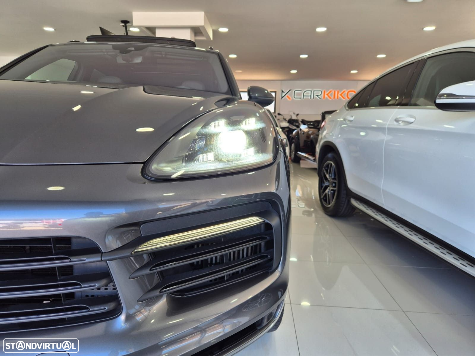 Porsche Cayenne E-Hybrid - 4