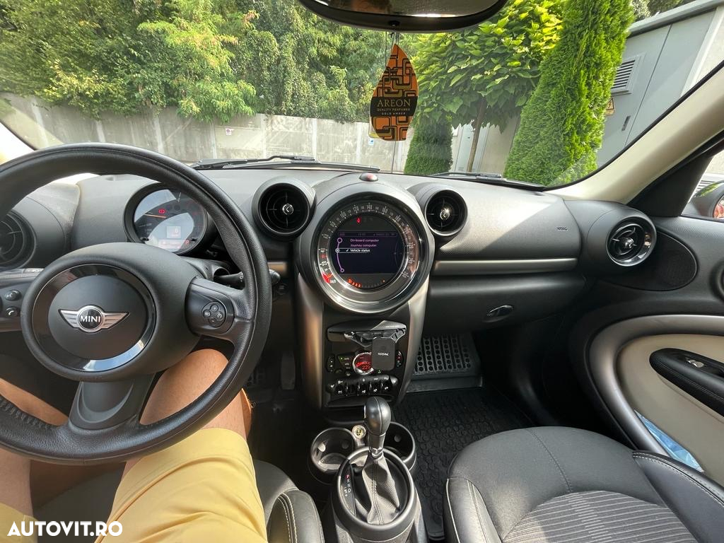 Mini Countryman Cooper D ALL4 AT - 11