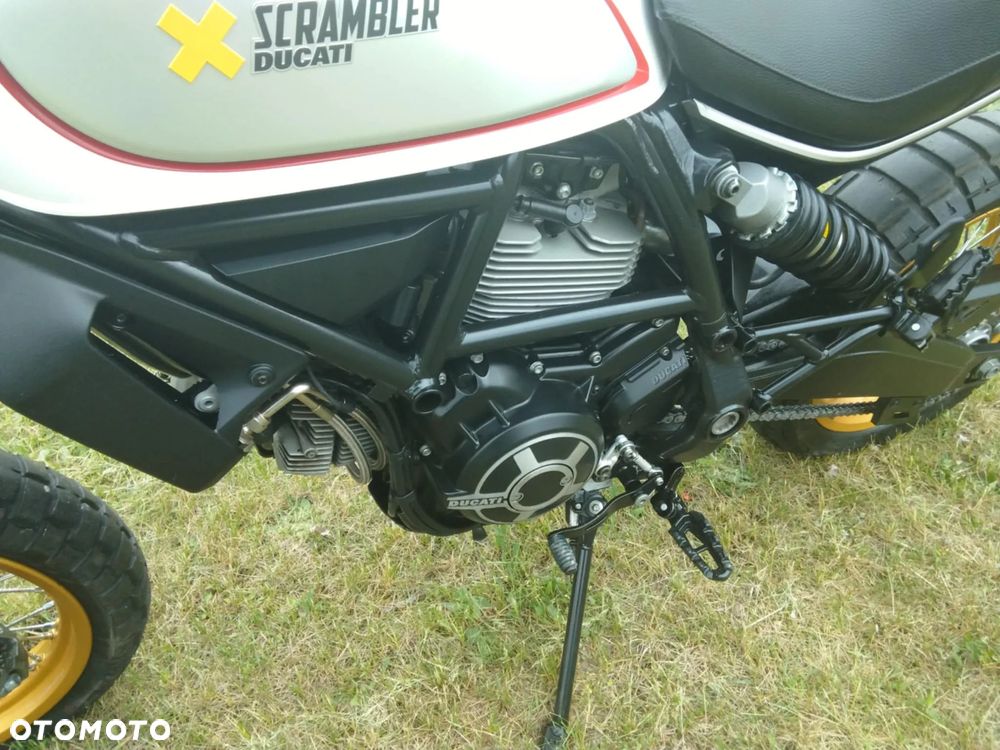 Ducati Scrambler - 12