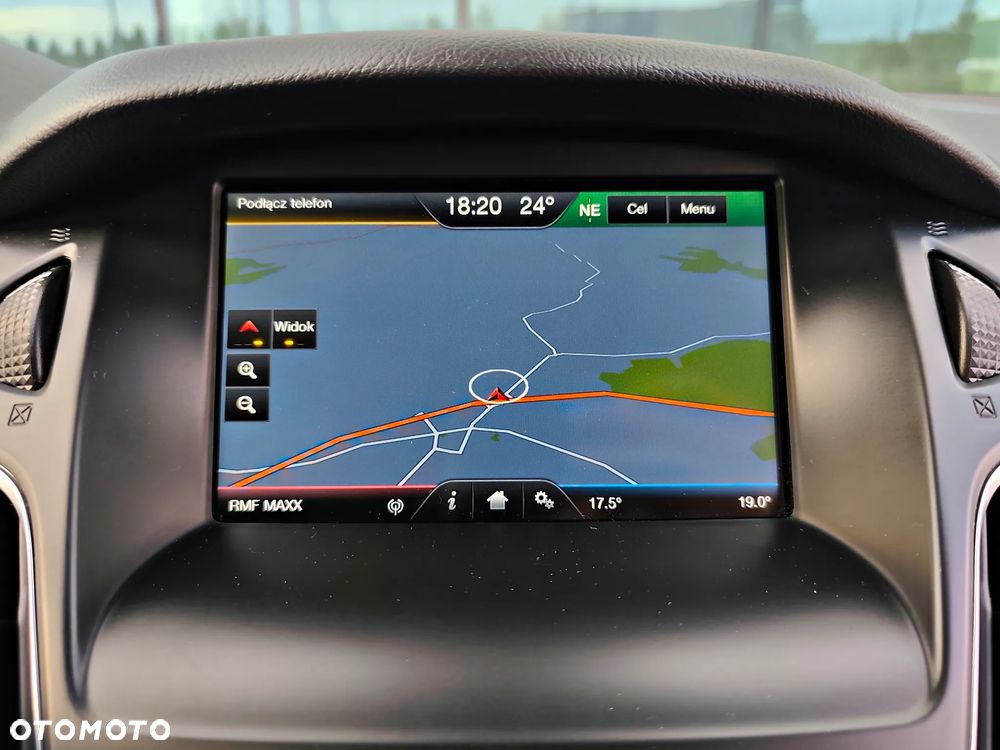 Ford Focus 1.0 EcoBoost Titanium - 21