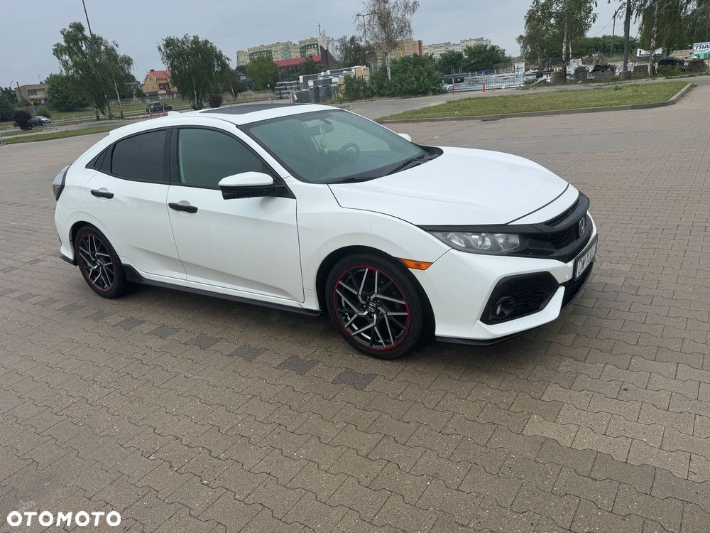 Honda Civic 1.5 i-VTEC Turbo Sport Plus - 4