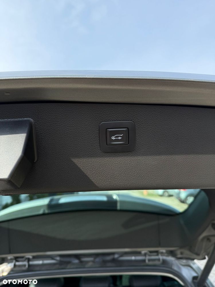 Opel Astra 1.6 CDTI Dynamic S&S - 20