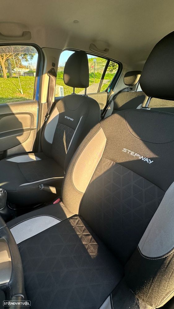 Dacia Sandero 1.5 dCi Stepway - 9