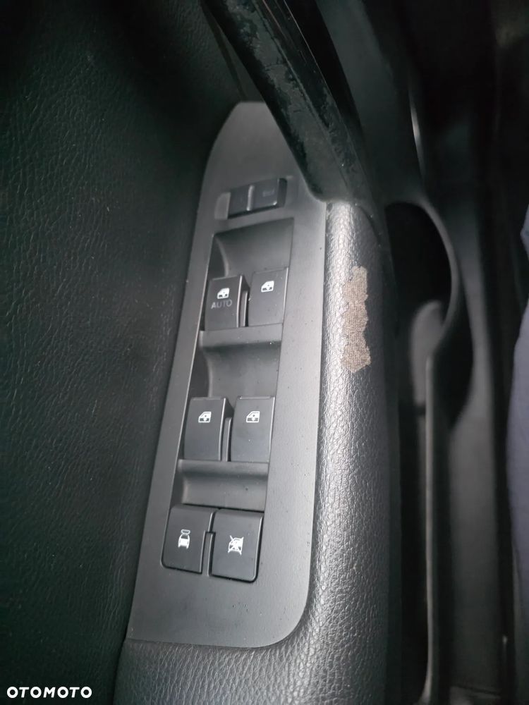 Chevrolet Captiva 2.0 d LT base 5os - 20