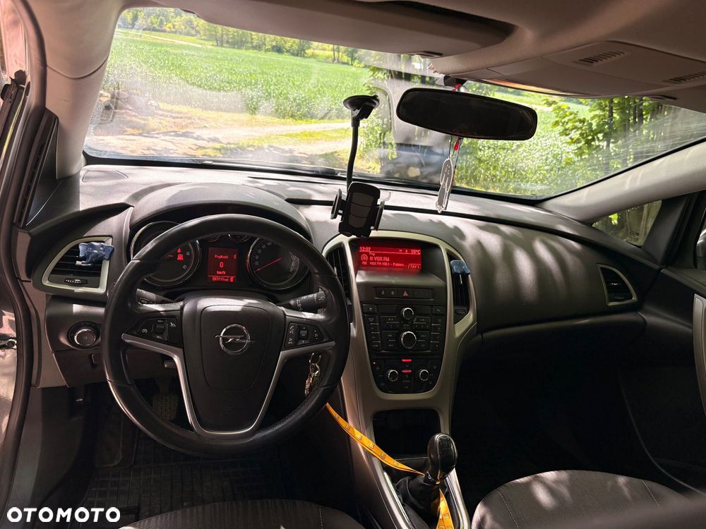 Opel Astra 1.7 CDTI - 8