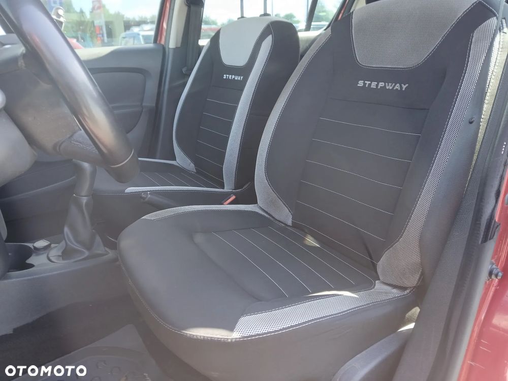 Dacia Sandero 0.9 TCe Laureate - 12
