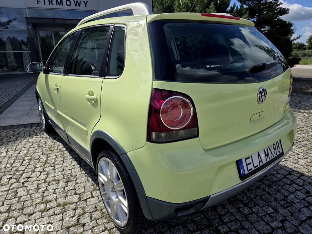 Volkswagen Polo Cross 1.4 16V - 10