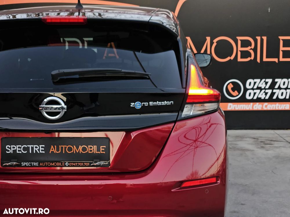 Nissan LEAF 40 kWh Tekna - 36